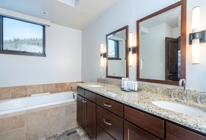 침실 2개 아파트, Lumiere With Inspirato