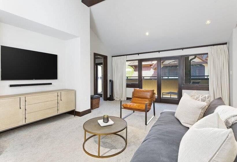 1침실 펜트하우스 아파트, Lumiere With Inspirato