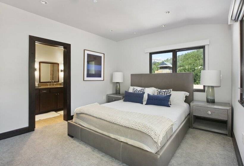 1침실 펜트하우스 아파트, Lumiere With Inspirato