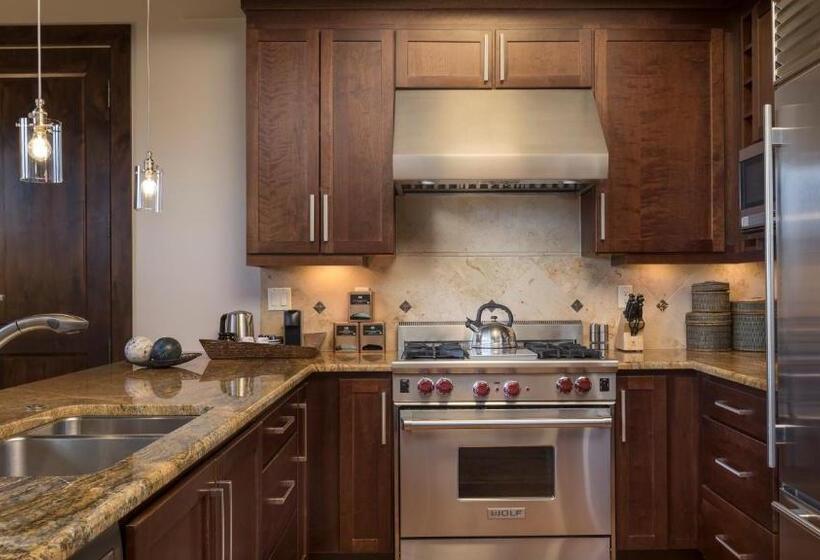 침실 2개 아파트, Lumiere With Inspirato