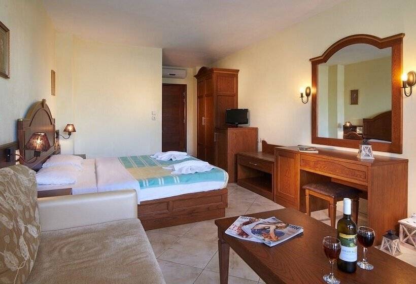 Номер Superior, Toroni Blue Sea Hotel & Spa