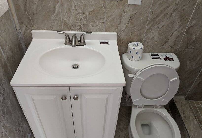 غرفة ديلوكس, Belle Aire Motel