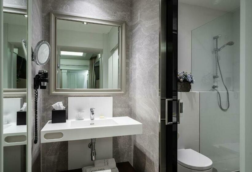 Номер Стандарт Трехместный, Catalonia Passeig de Gràcia 4* Sup