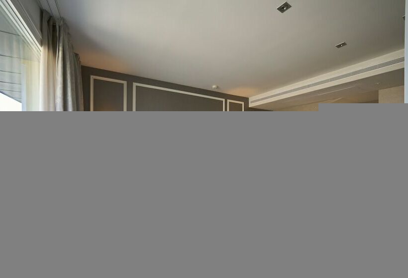 Номер Стандарт Трехместный, Catalonia Passeig de Gràcia 4* Sup