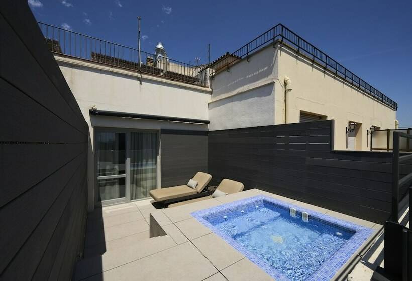 Люкс с Бассейном, Catalonia Passeig de Gràcia 4* Sup