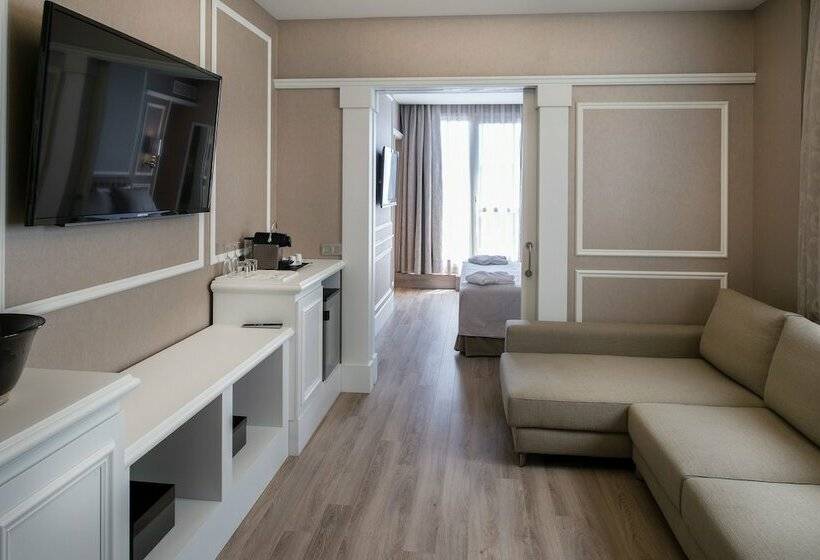 Люкс с Бассейном, Catalonia Passeig de Gràcia 4* Sup