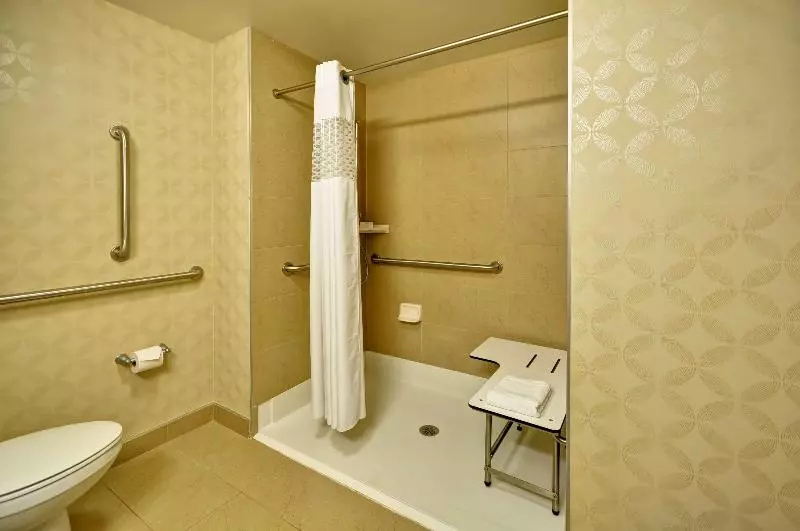 Standard-huone King-vuode, Hampton Inn & Suites Tampa Northwest/oldsmar
