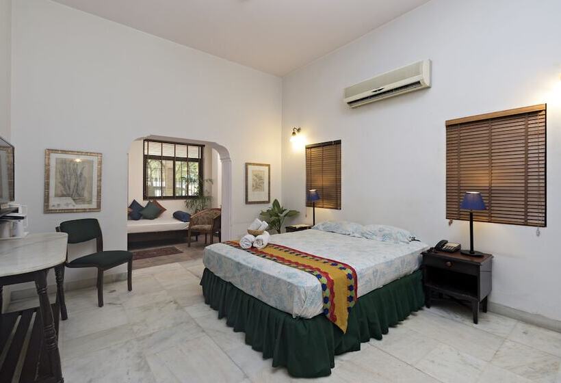 スイート, Kailrugji   A City Centre