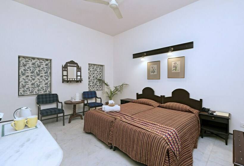 スタンダードルーム, Kailrugji   A City Centre