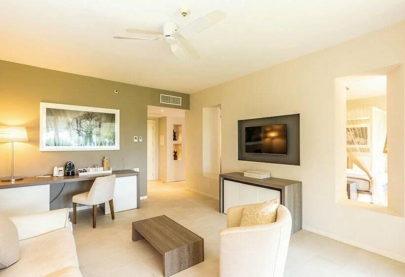 Люкс Superior Вид на Море, Hotel Riu Palace Zanzibar - All Inclusive