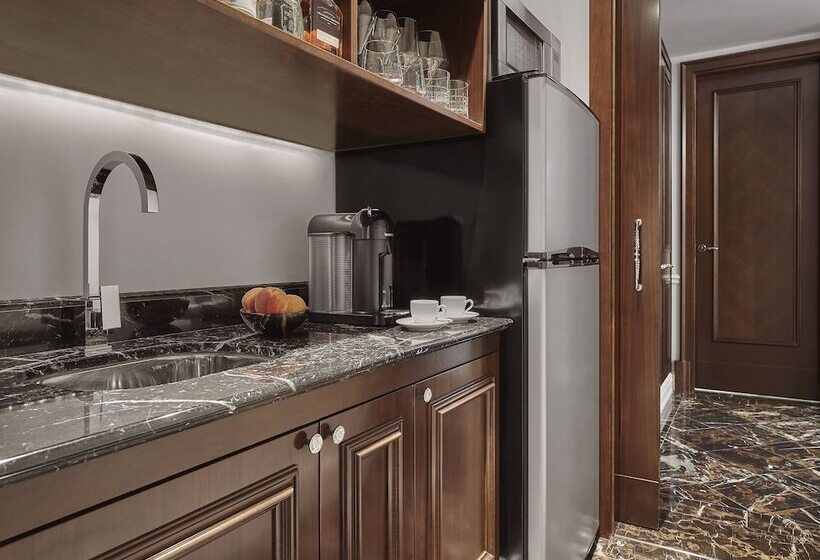 Президентский Люкс, Rosewood Washington Dc