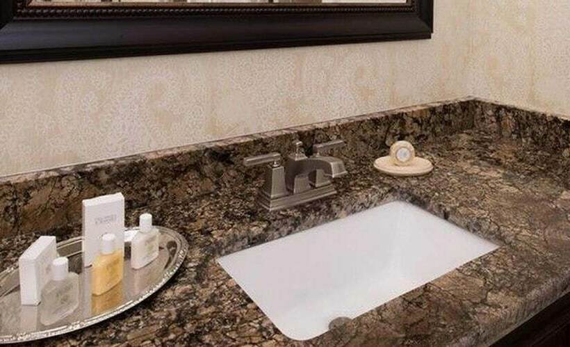 غرفة قياسية, Red Coach Inn