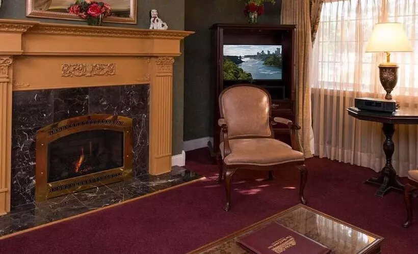 Sviitti, Red Coach Inn