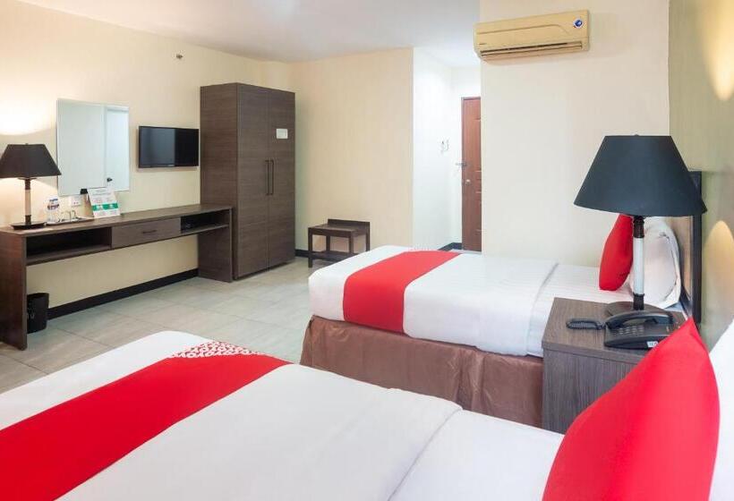 חדר דלוקס, The Maxwell