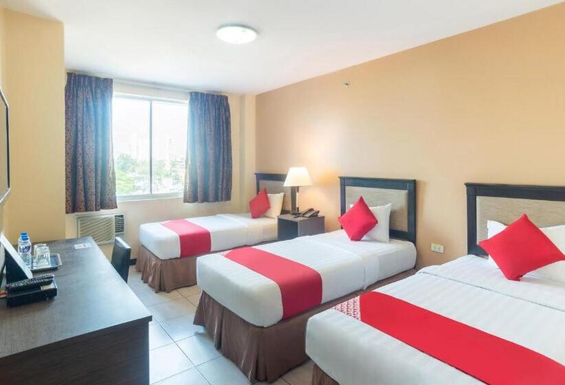 סוויטת סופריור, The Maxwell