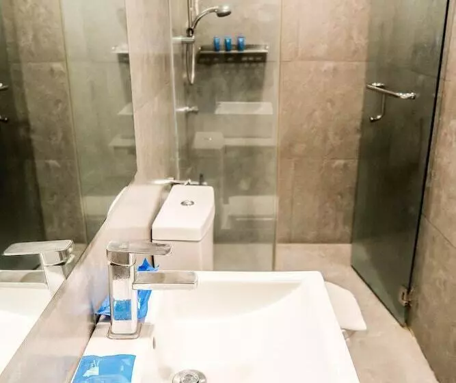スタンダードルーム, Z Pad Residences