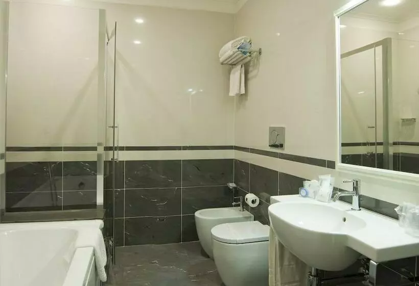 Superior Room, Ih S Roma Dei Borgia