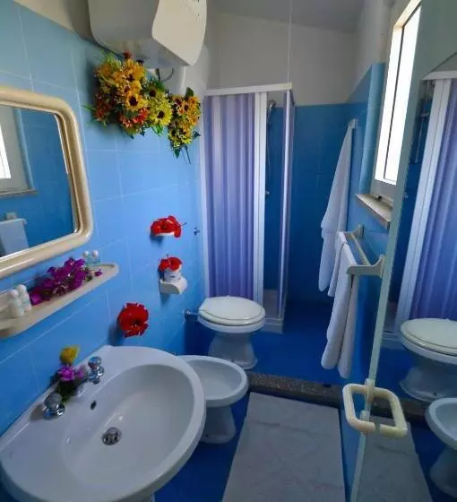 آپارتمان 1 خوابه با بالکن, Residence Le Onde