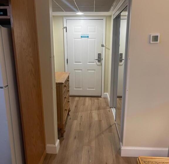 Escritório Estándar, Getaways At Destin Holiday Beach Resort