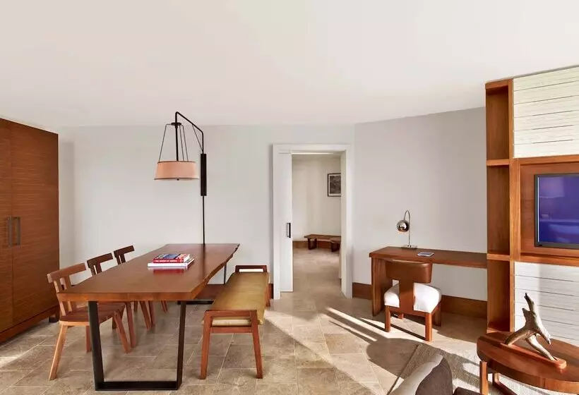 Deluxe Suite Sea View, Andaz Maui At Wailea Resort A Concept By Hyatt