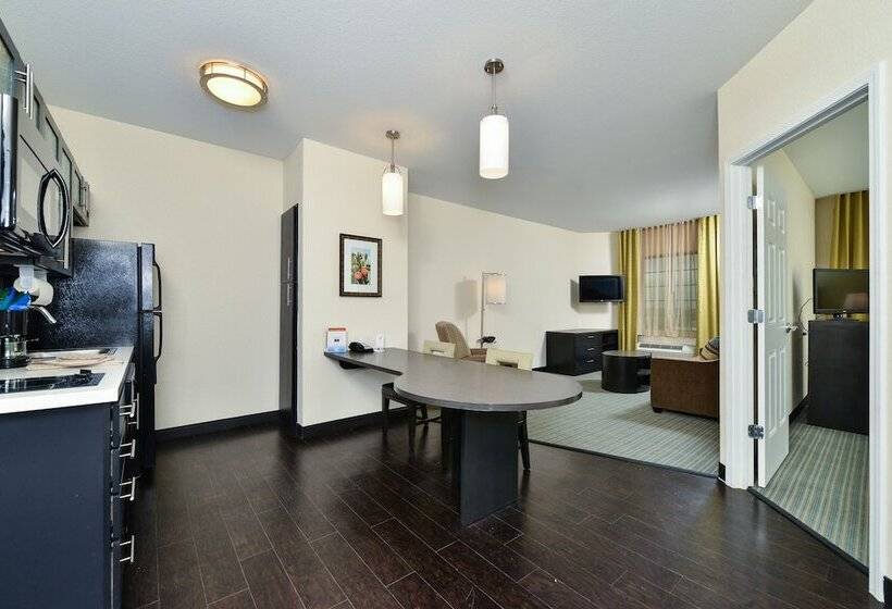 Люкс, Candlewood Suites Monahans, An Ihg