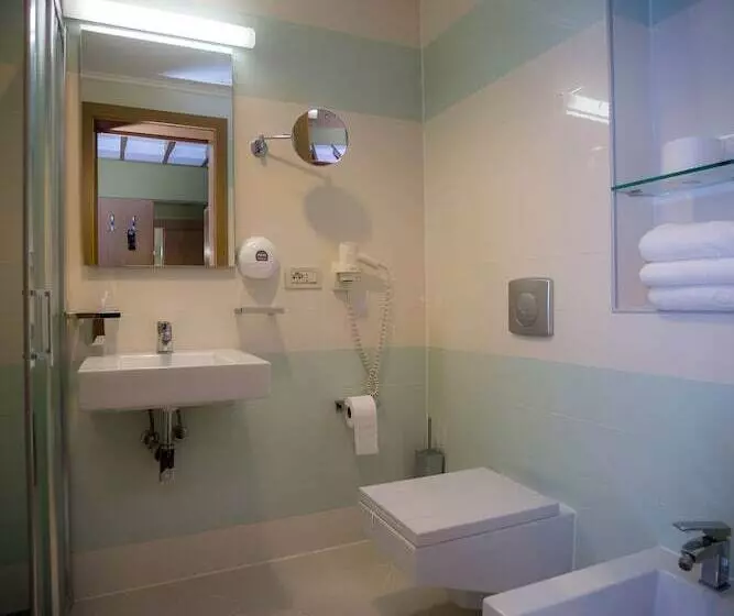 اتاق استاندارد, Colosseo & Spa