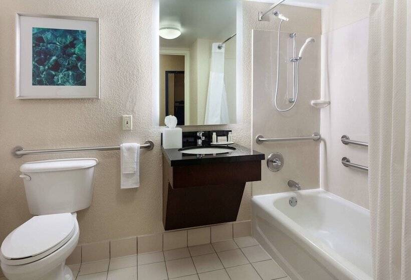 غرفة قياسية لذوى الاحتياجات الخاصة, Fairfield Inn & Suites By Marriott Orlando Lake Buena Vista In The Marriott Village