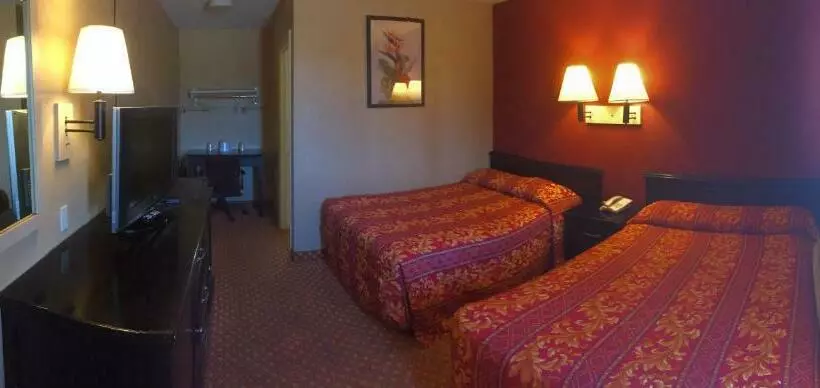 スタンダードルーム, Hilltop Inn & Suites