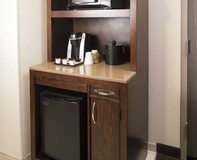 스탠다드 룸 더블 침대, Hilton Garden Inn Sioux Falls Downtown