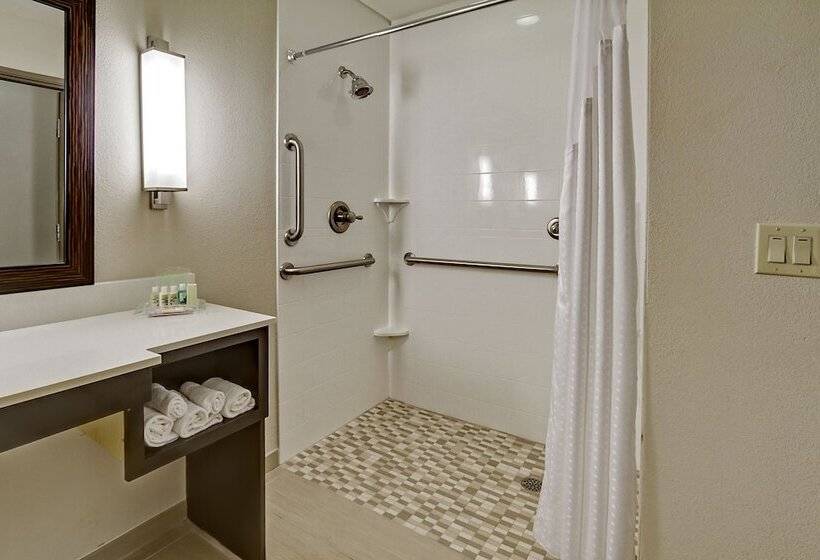 Люкс Адаптированный для Инвалидов, Holiday Inn & Suites Tupelo North, An Ihg