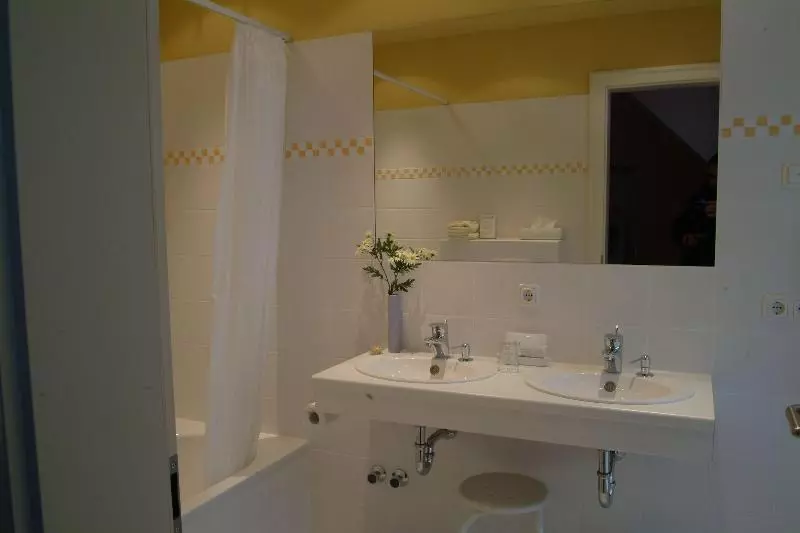 身障者適用スイートルーム, Holiday Inn & Suites Tupelo North, An Ihg