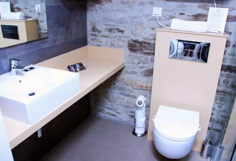 اتاق استاندارد, Montenegro Compostela