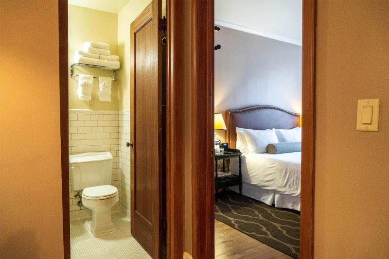 سوئیت با تخت بزرگ, Normandie