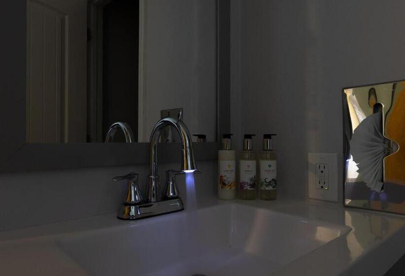 Номер Superior Кровать Кинг, Riverwalk Inn