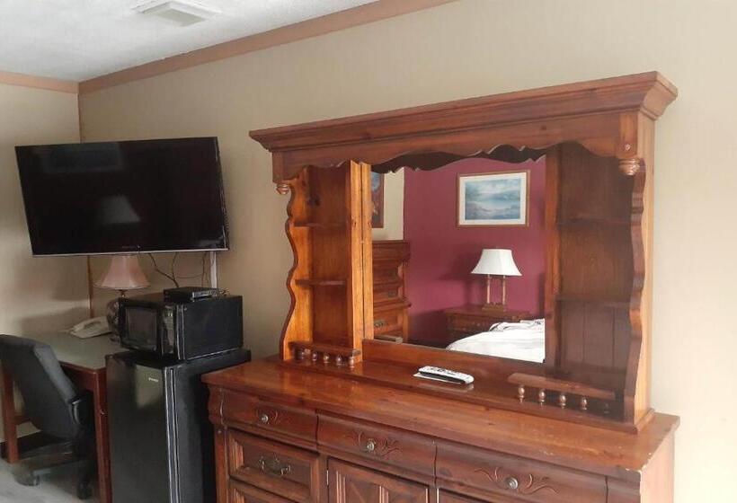 Апартаменты 3 Спальни, Holiday Lodge Virginia