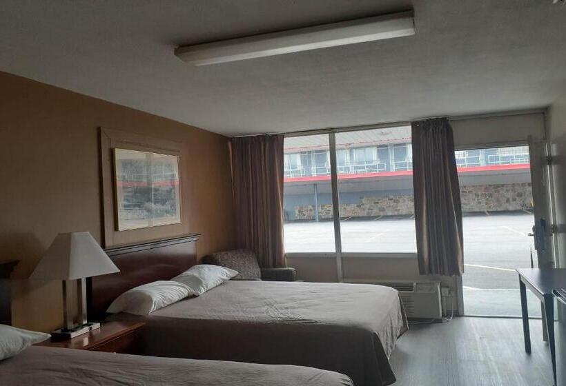 Апартаменты 3 Спальни, Holiday Lodge Virginia