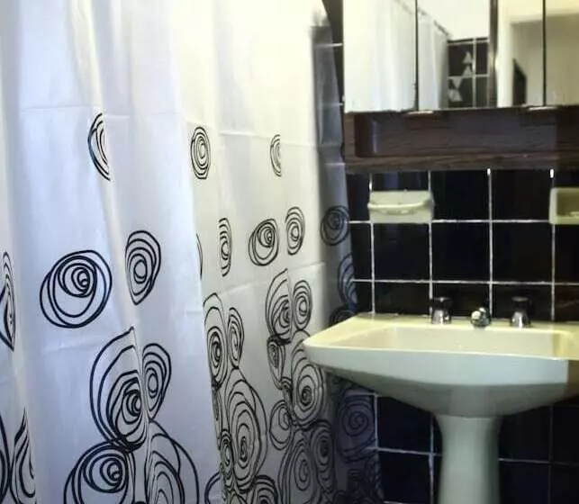 اتاق استاندارد با سرویس بهداشتی مشترک, Play Hostel Soho