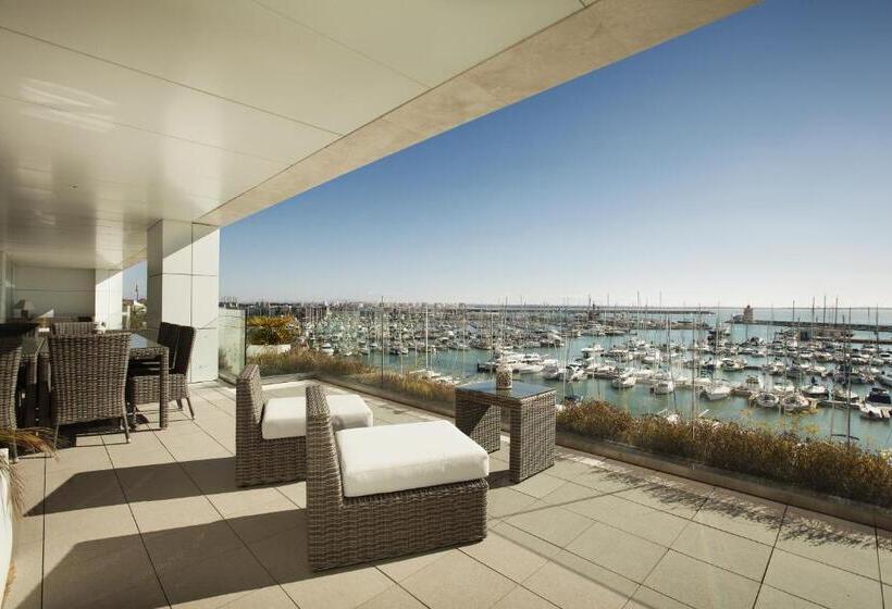带3个卧室的豪华公寓, Suites Puerto Sherry