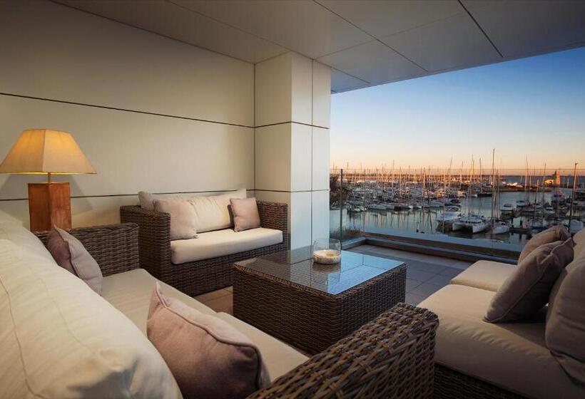 شقة غرفة واحدة, Suites Puerto Sherry