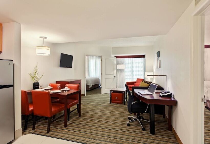 带2个卧室的套房, Residence Inn By Marriott Little Rock Downtown