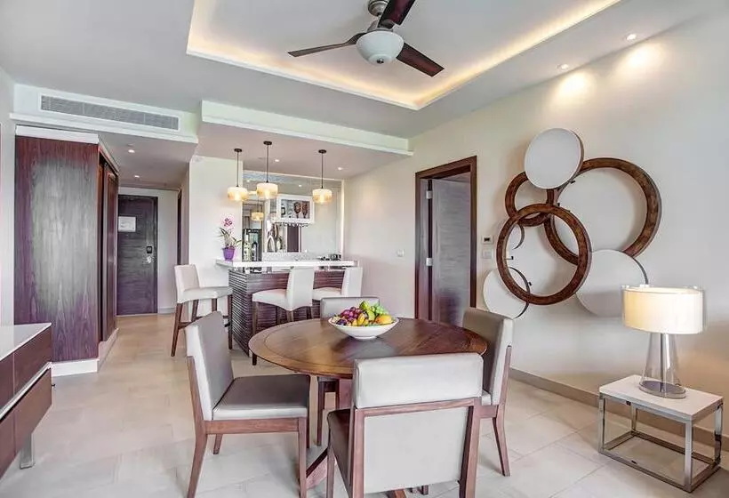 2 Bedroom Deluxe Apartment Sea View, Royalton Negril, An Autograph Collection All Inclusive Resort
