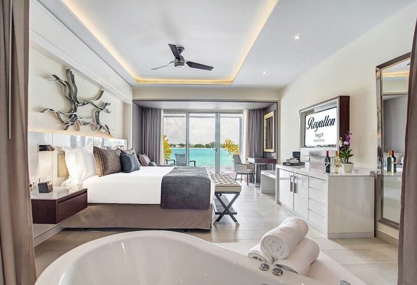 سوییت جونیور لوکس با چشم‌انداز دریا, Royalton Negril, An Autograph Collection All Inclusive Resort