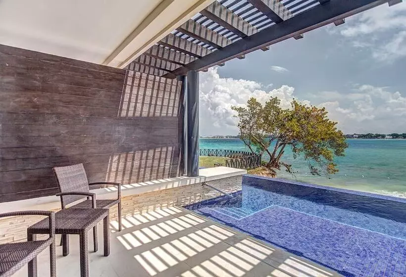 سوییت جونیور لوکس, Royalton Negril, An Autograph Collection All Inclusive Resort