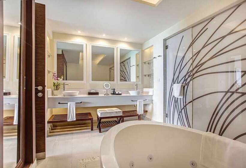 سوئیت دلوکس 3 خوابه, Royalton Negril, An Autograph Collection All Inclusive Resort