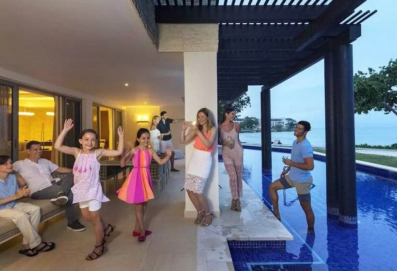 اتاق 4 خوابه, Royalton Negril, An Autograph Collection All Inclusive Resort