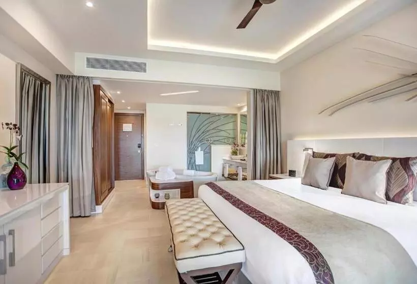سوییت جونیور لوکس, Royalton Negril, An Autograph Collection All Inclusive Resort