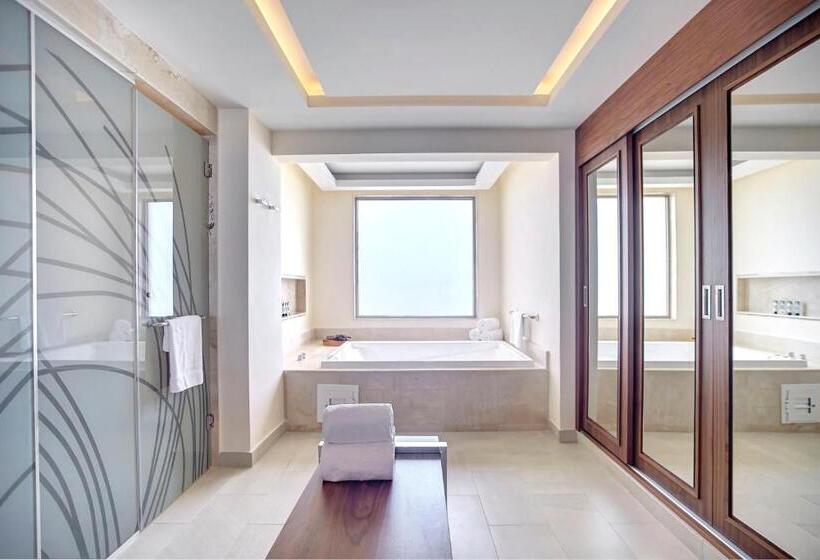 프레지덴셜 스위트, Royalton Negril, An Autograph Collection All Inclusive Resort