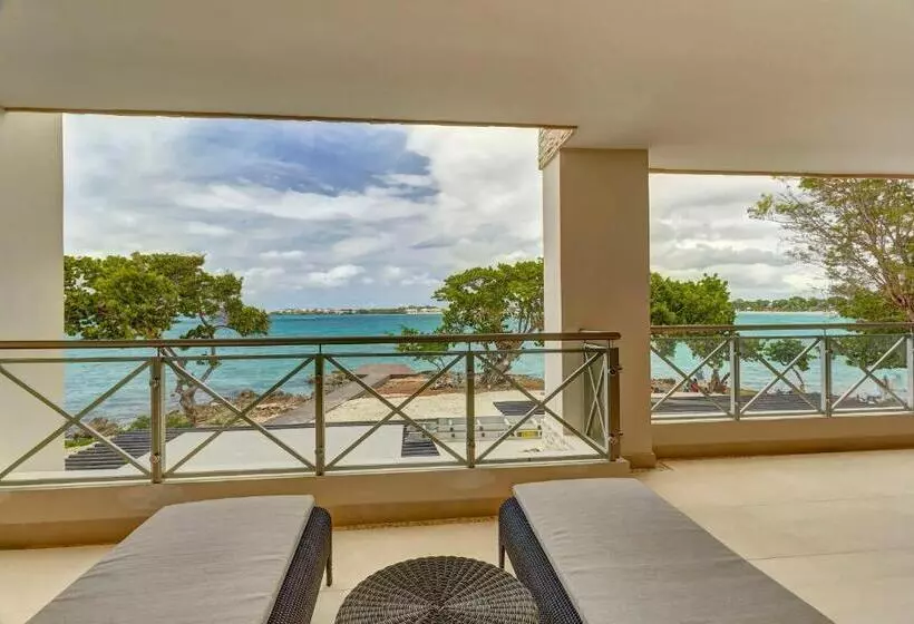 سوئیت دلوکس 3 خوابه, Royalton Negril, An Autograph Collection All Inclusive Resort