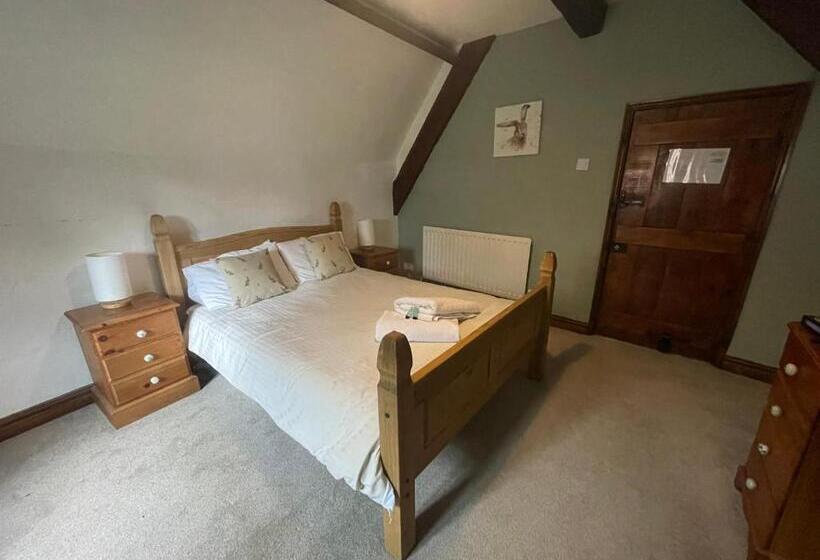 غرفة قياسية, The Plough Inn Boddington