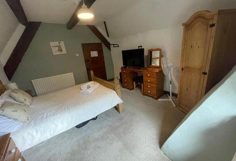 غرفة قياسية, The Plough Inn Boddington